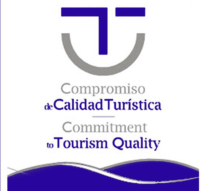 El Escudo De Calatrava Hotell Mohedas de la Jara Exteriör bild