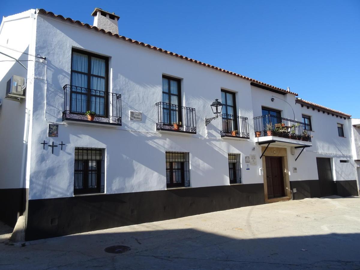 El Escudo De Calatrava Hotell Mohedas de la Jara Exteriör bild