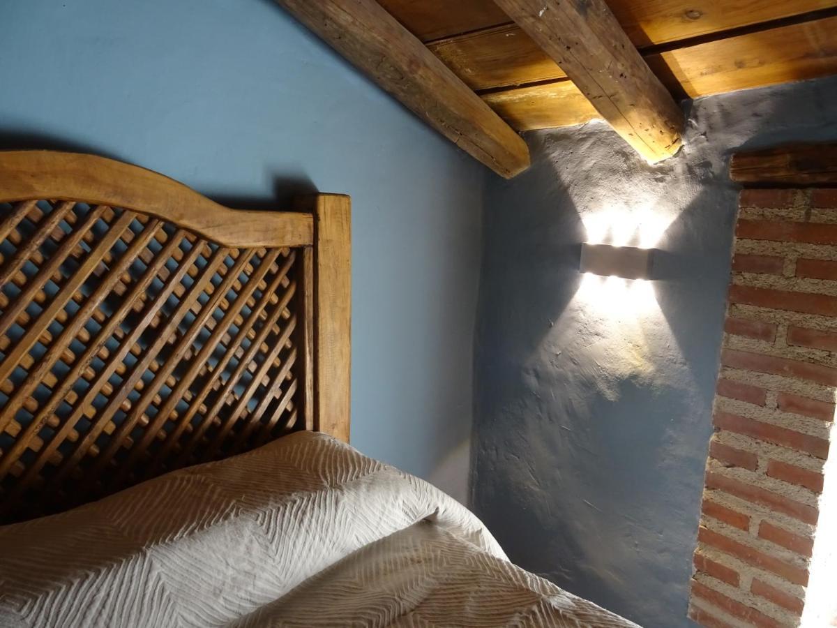 El Escudo De Calatrava Hotell Mohedas de la Jara Exteriör bild